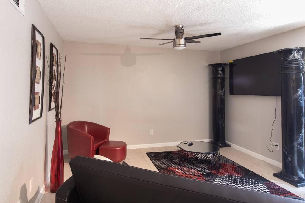 Urban 2Br Apartment In The Heart Of The Heights Houston Exterior photo