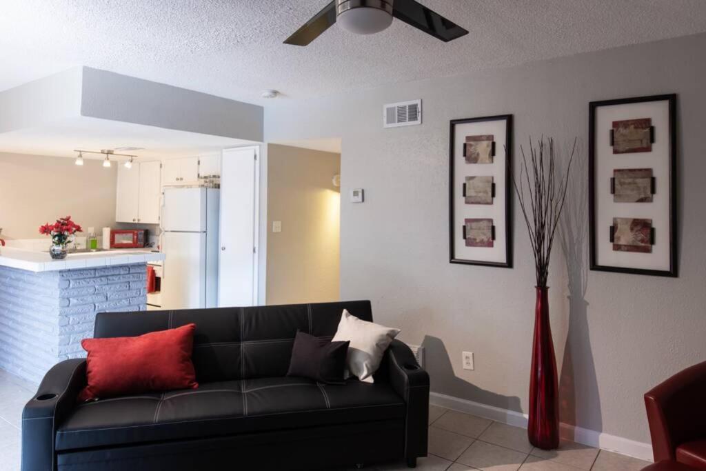 Urban 2Br Apartment In The Heart Of The Heights Houston Exterior photo